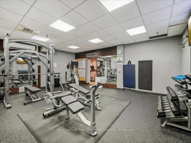 Additional property image - 5250 Lakeshore Rd Unit 708