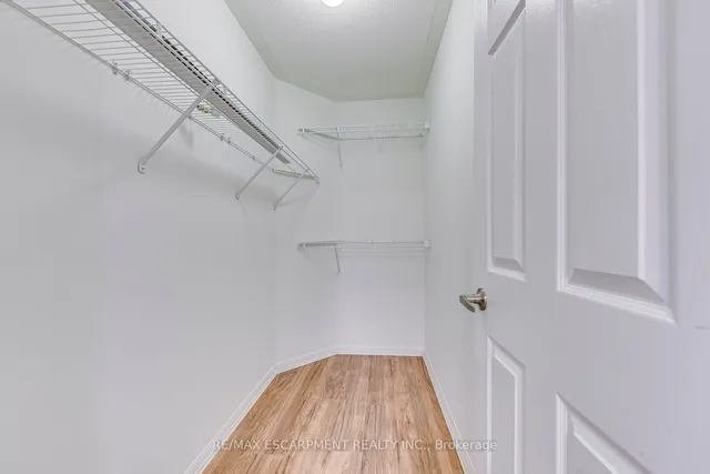 Additional property image - 614 Cargill Path