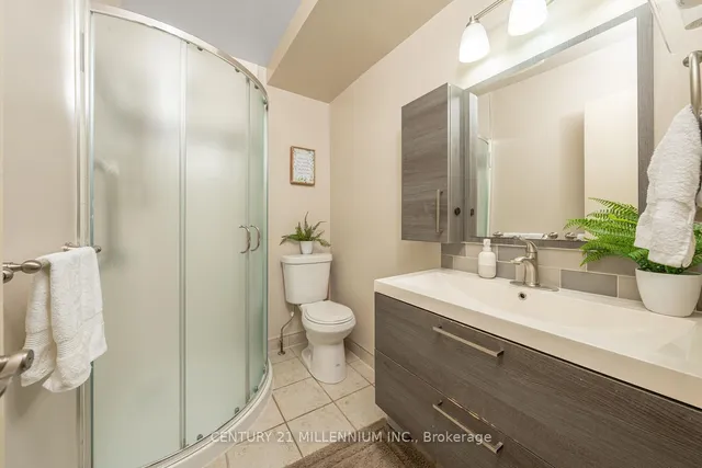 Additional property image - 60 Camberley Cres