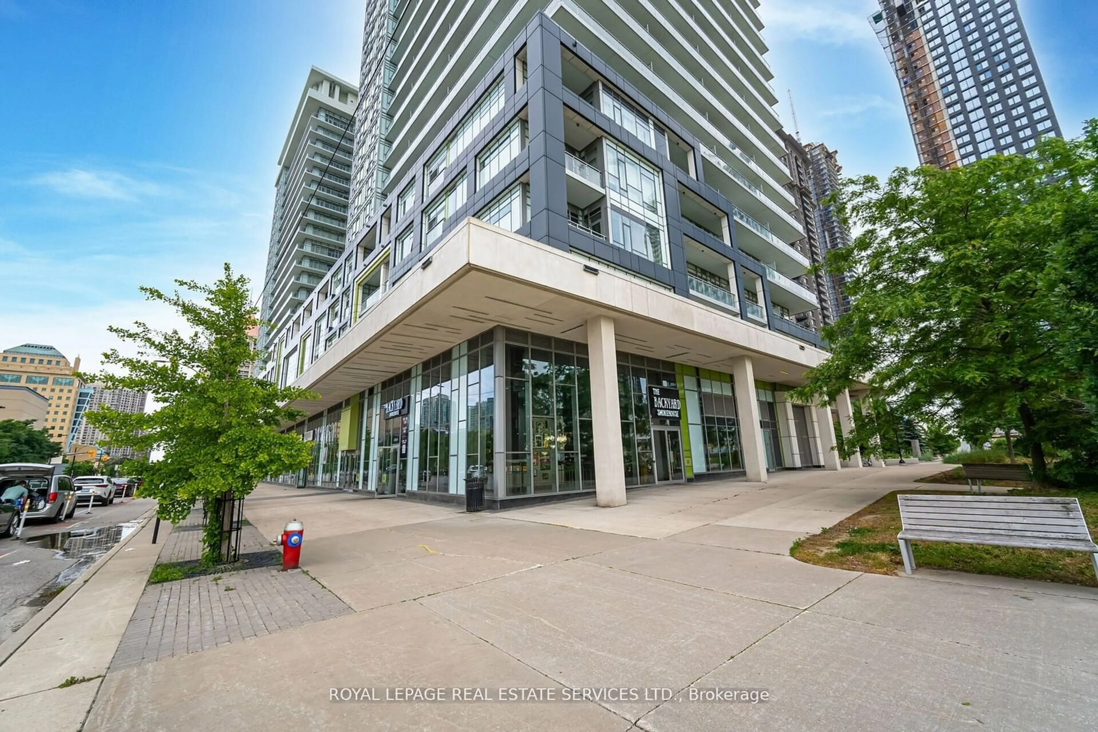 Unknown for 360 Square One Dr #602, Mississauga Ontario L5B 0E6