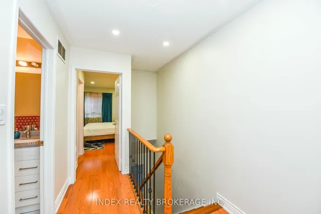 Additional property image - 4950 Albina Way Unit 20