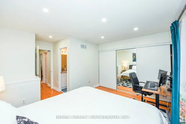 Additional property image - 4950 Albina Way Unit 20