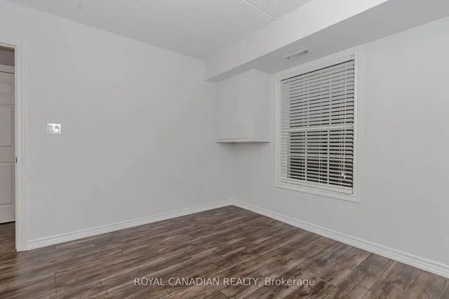 Additional property image - 2055 Appleby Line Unit 211