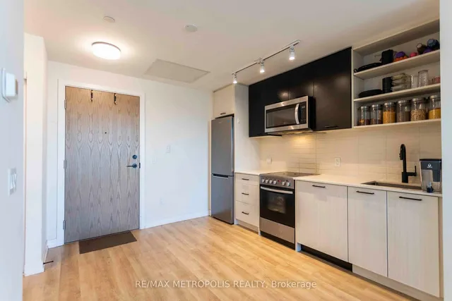 Additional property image - 2300 St Clair Ave Unit 308