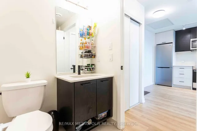 Additional property image - 2300 St Clair Ave Unit 308