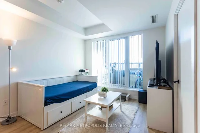 Additional property image - 2300 St Clair Ave Unit 308