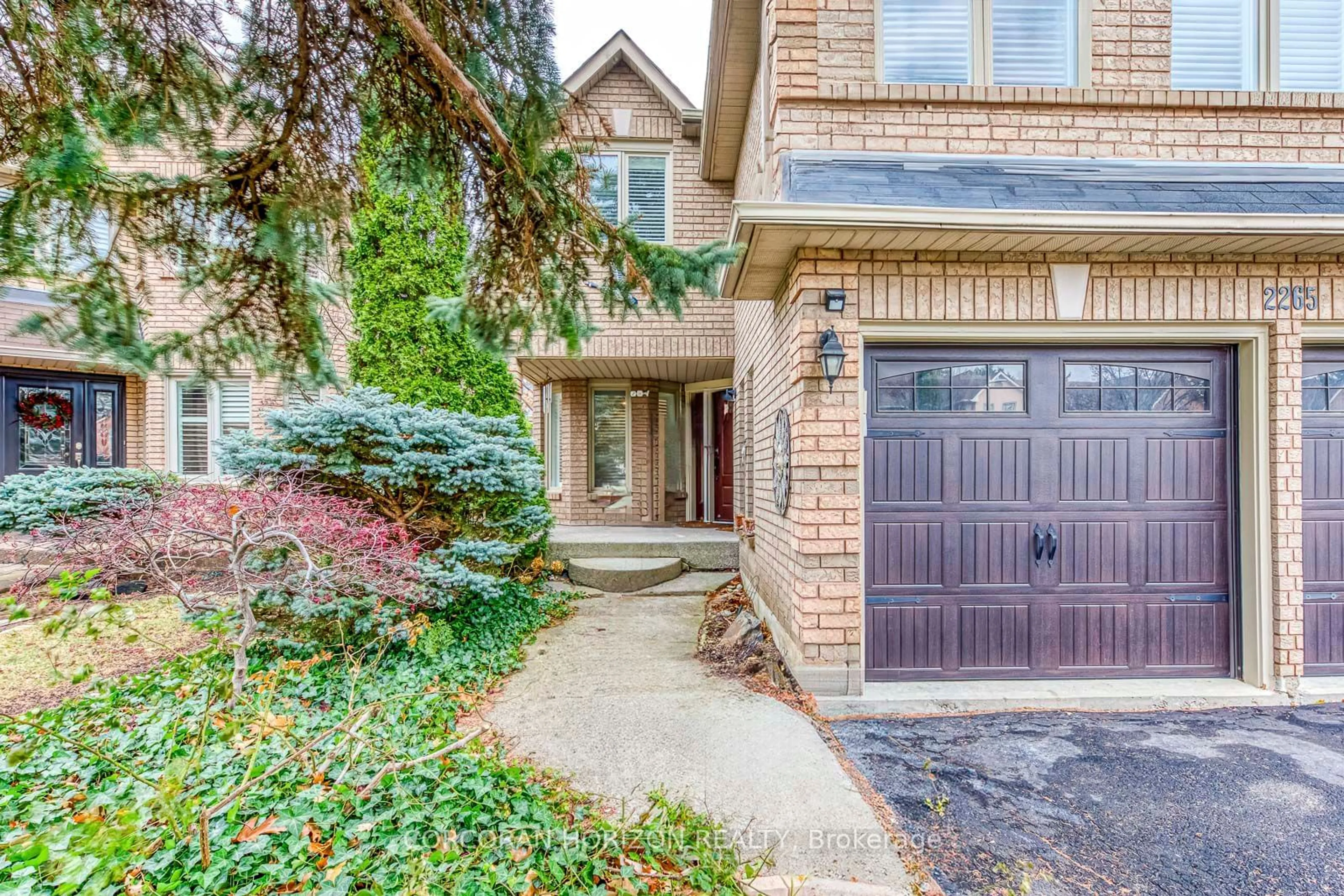 Unknown for 2265 Brays Lane, Oakville Ontario L6M 3J5