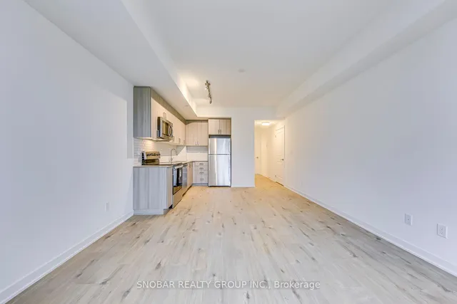 Additional property image - 4015 Hickory Dr Unit TH18