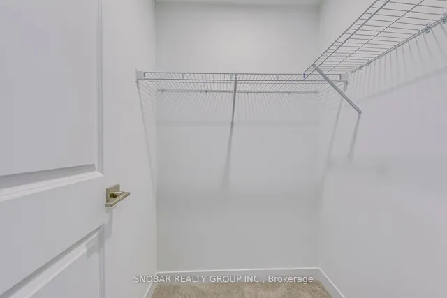 Additional property image - 4015 Hickory Dr Unit TH18
