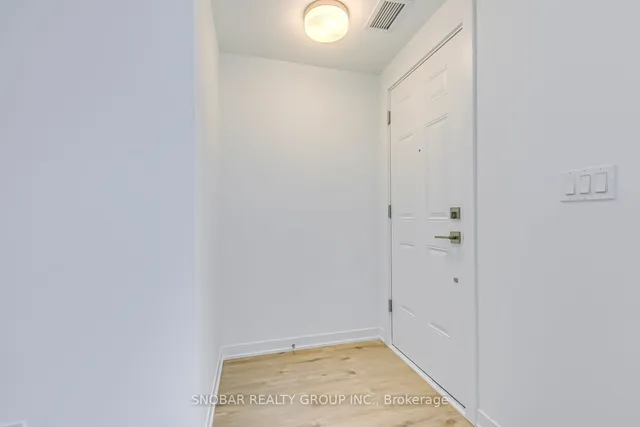 Additional property image - 4015 Hickory Dr Unit TH18