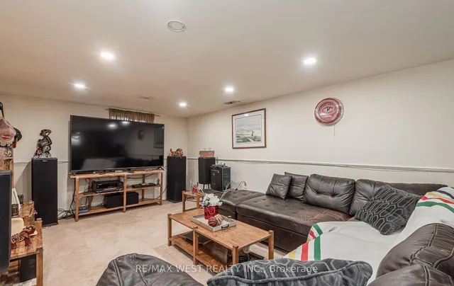 Additional property image - 66 McMurchy Ave