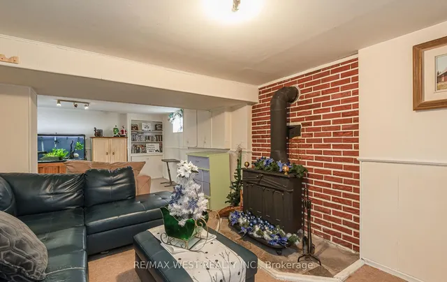 Additional property image - 66 McMurchy Ave