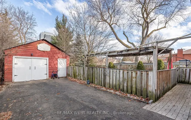 Additional property image - 66 McMurchy Ave