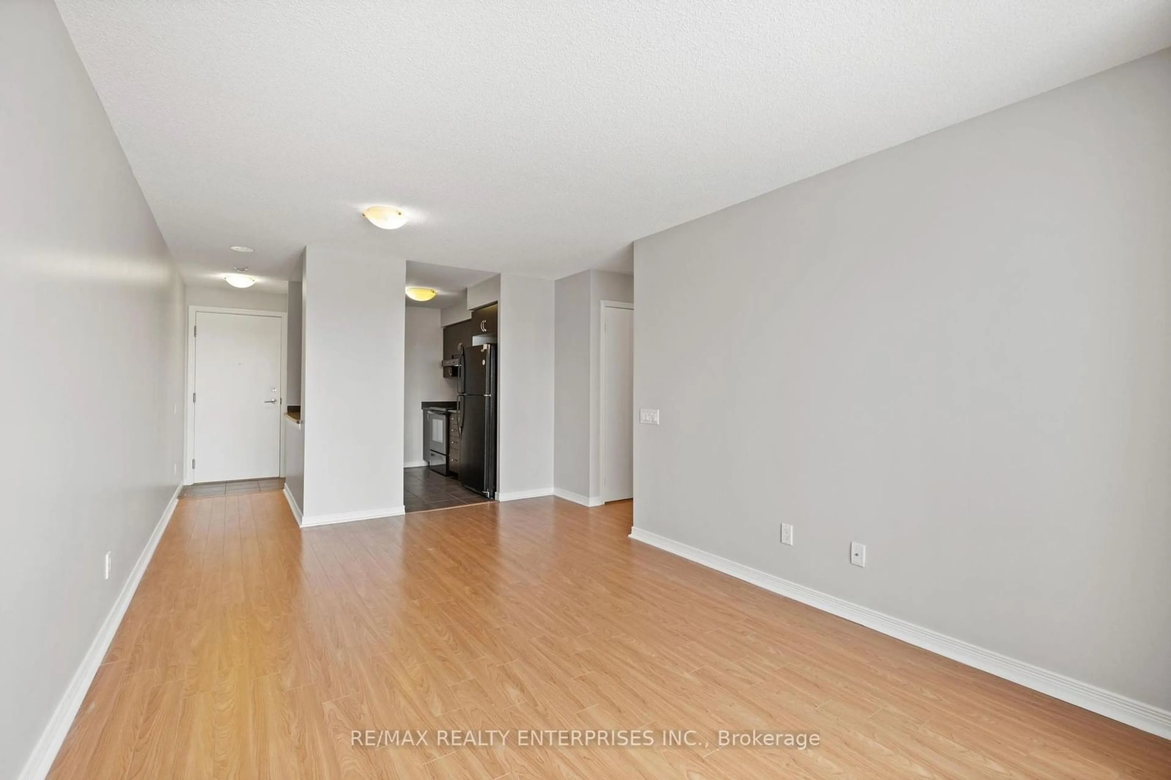 A pic of a room for 61 Heintzman St #1210, Toronto Ontario M6P 5A2