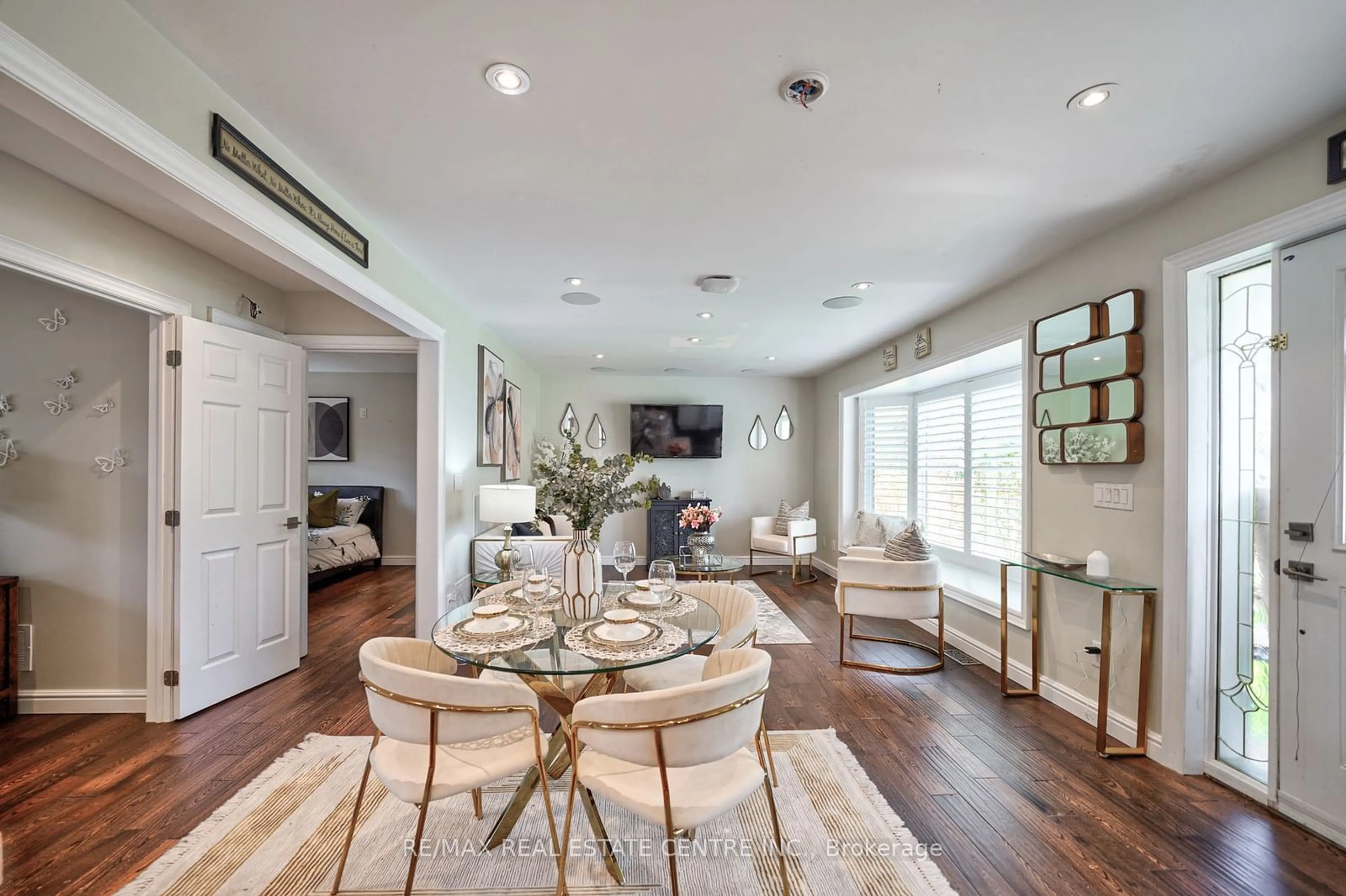 Dining room, unknown for 35 Weber Dr, Halton Hills Ontario L7G 1C1