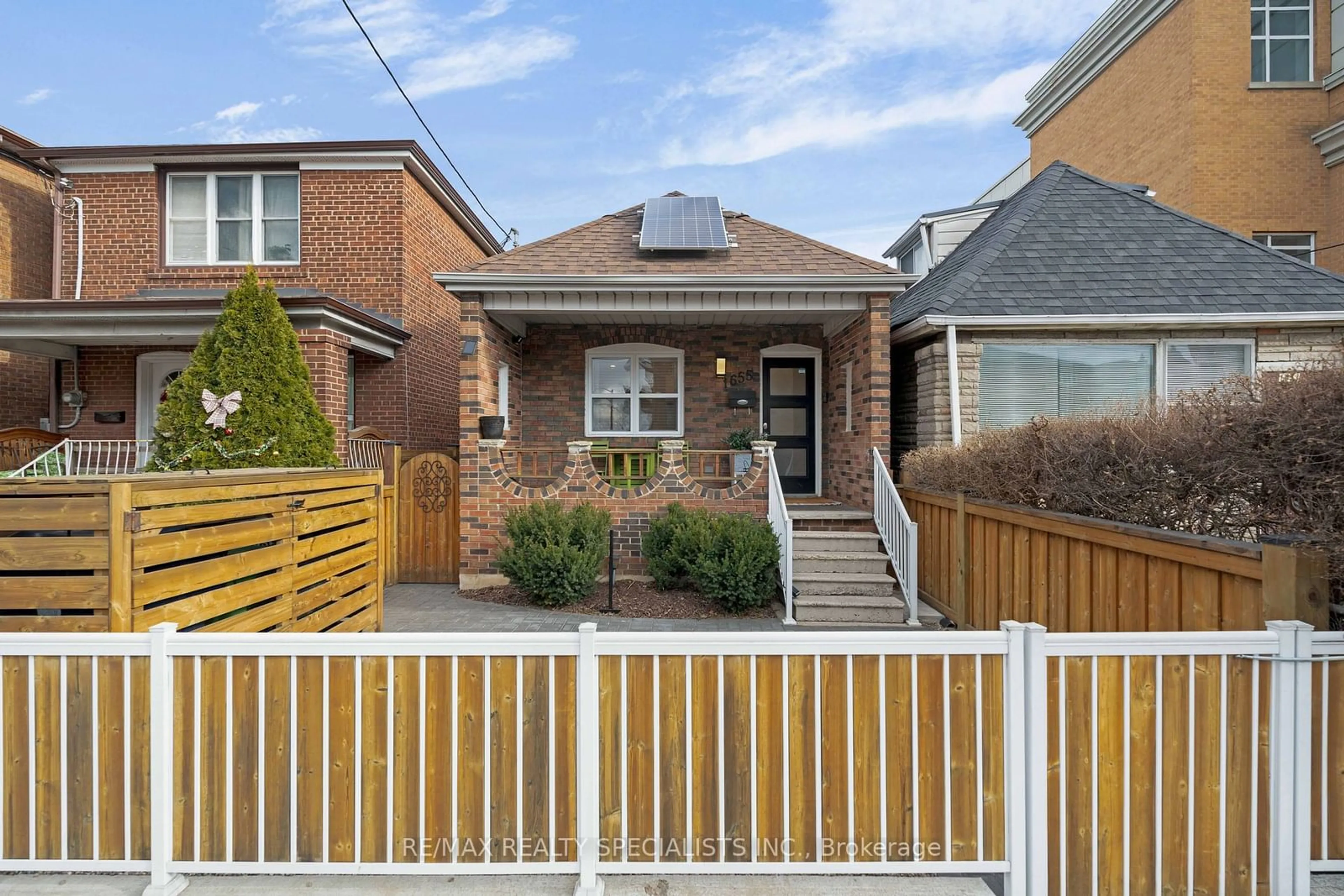 Home with brick exterior material, street for 1655 Keele St, Toronto Ontario M6M 3W2