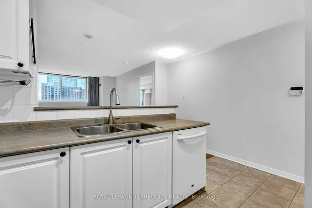 Additional property image - 17 Michael Power Pl Unit 505