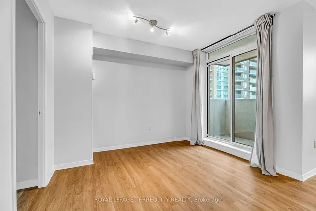 Additional property image - 17 Michael Power Pl Unit 505