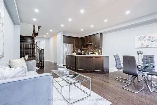 Additional property image - 31 Padbury Tr