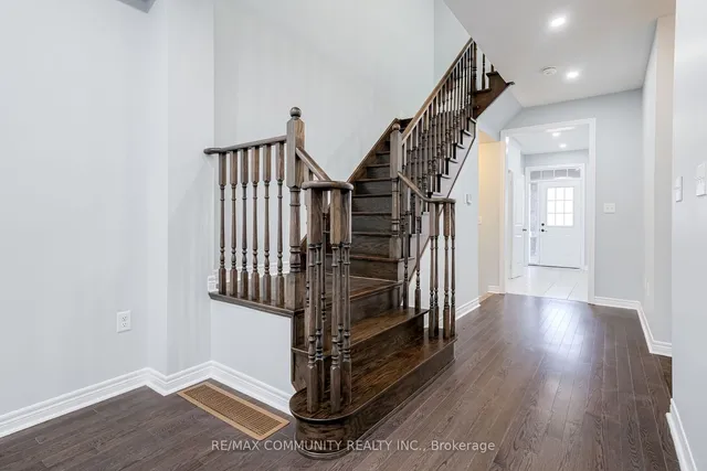 Additional property image - 31 Padbury Tr