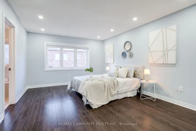 Additional property image - 31 Padbury Tr