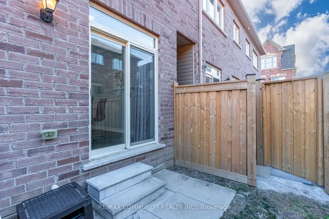 Additional property image - 31 Padbury Tr