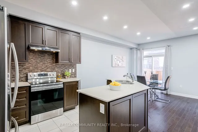 Additional property image - 31 Padbury Tr