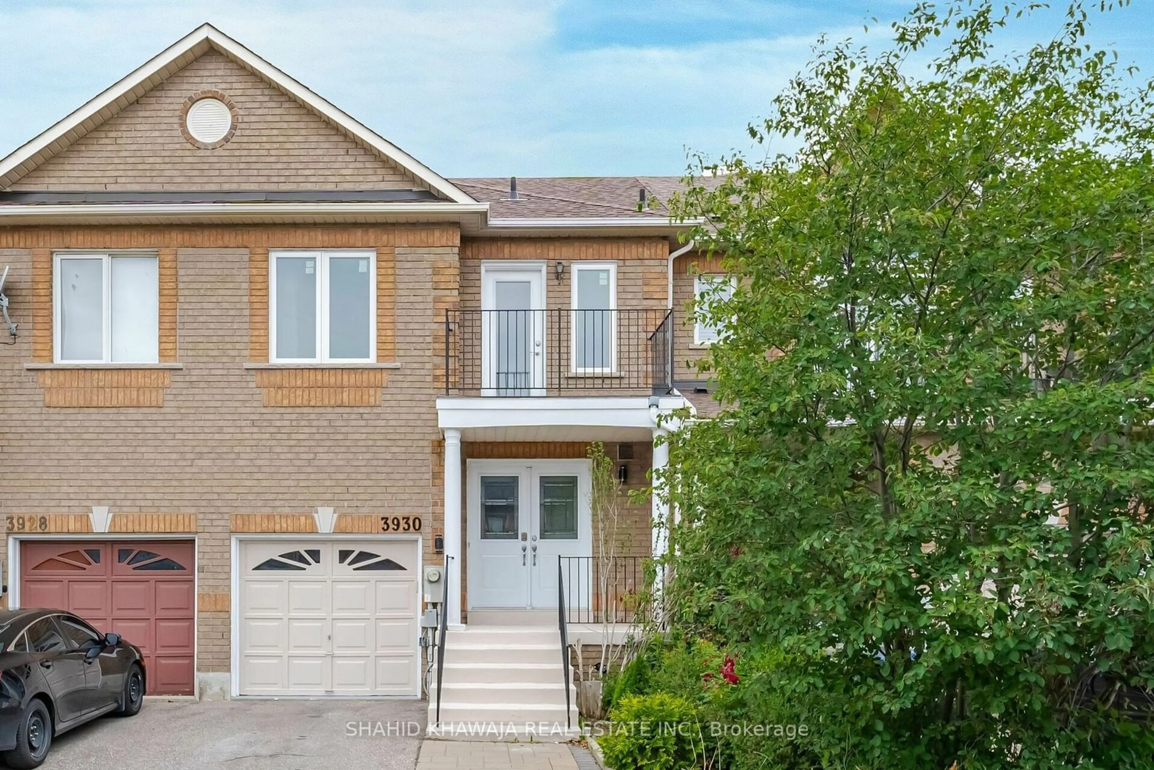 Home with brick exterior material, street for 3930 Coachman Circ, Mississauga Ontario L5M 6R3