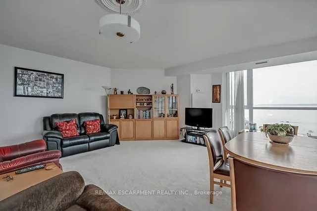 Additional property image - 415 LOCUST St Unit 1001