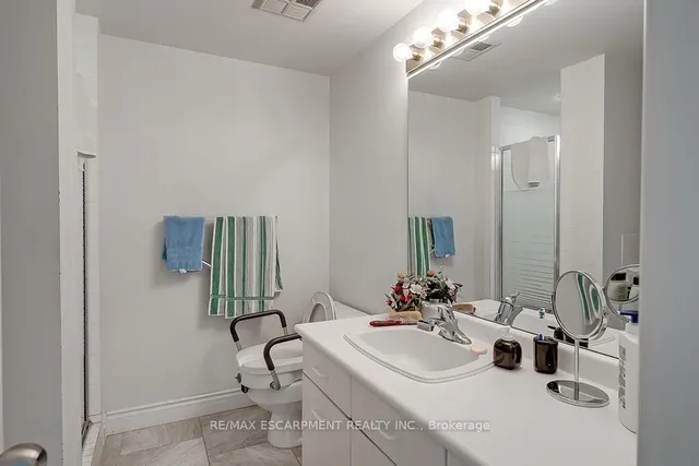 Additional property image - 415 LOCUST St Unit 1001