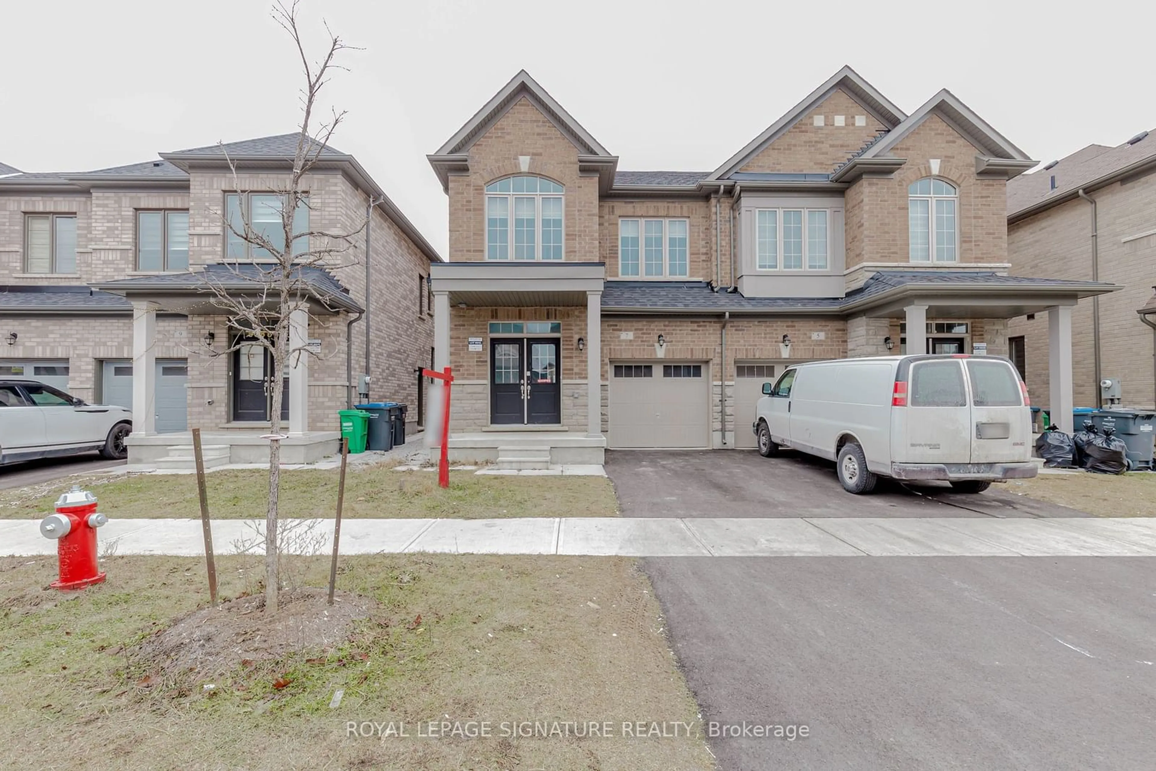 Home with brick exterior material, street for 7 Truffle Crt, Brampton Ontario L7A 5A6