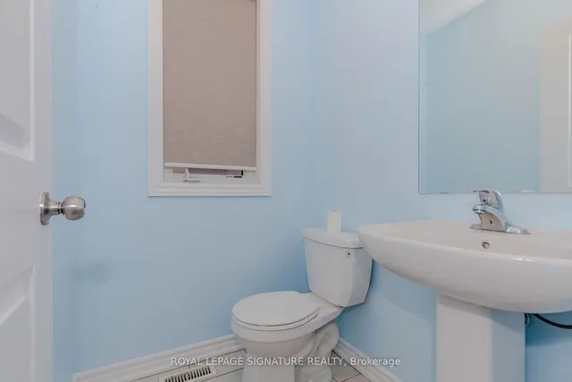 Additional property image - 7 Truffle Crt
