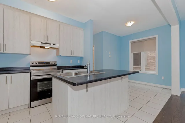 Additional property image - 7 Truffle Crt