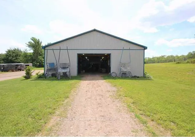 Additional property image - 5127 Milburough Line