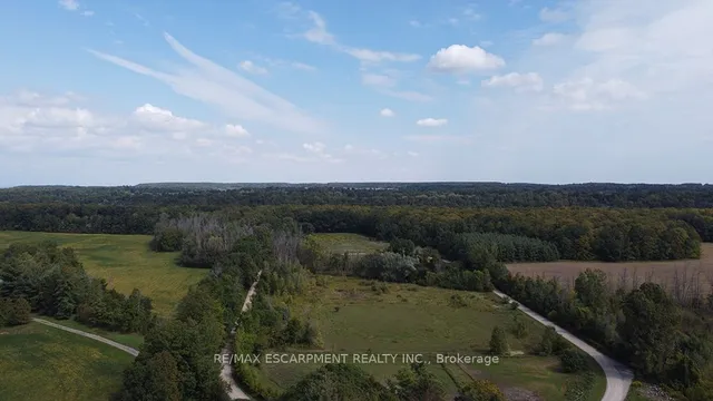 Additional property image - 5127 Milburough Line