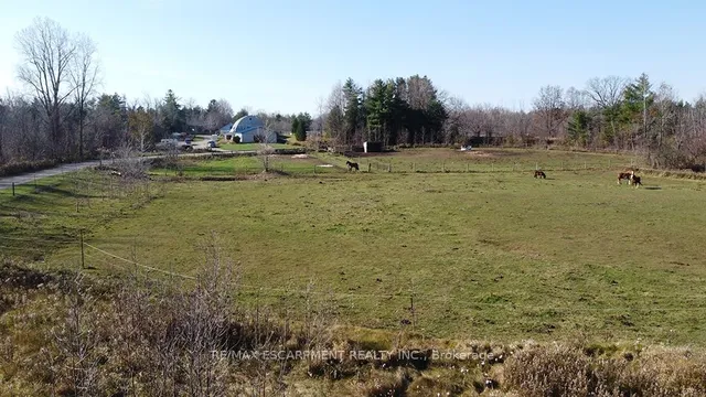Additional property image - 5127 Milburough Line