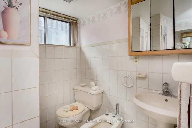 Additional property image - 88 Plunkett Rd