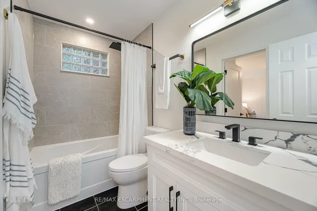 Additional property image - 3150 Bentworth Dr