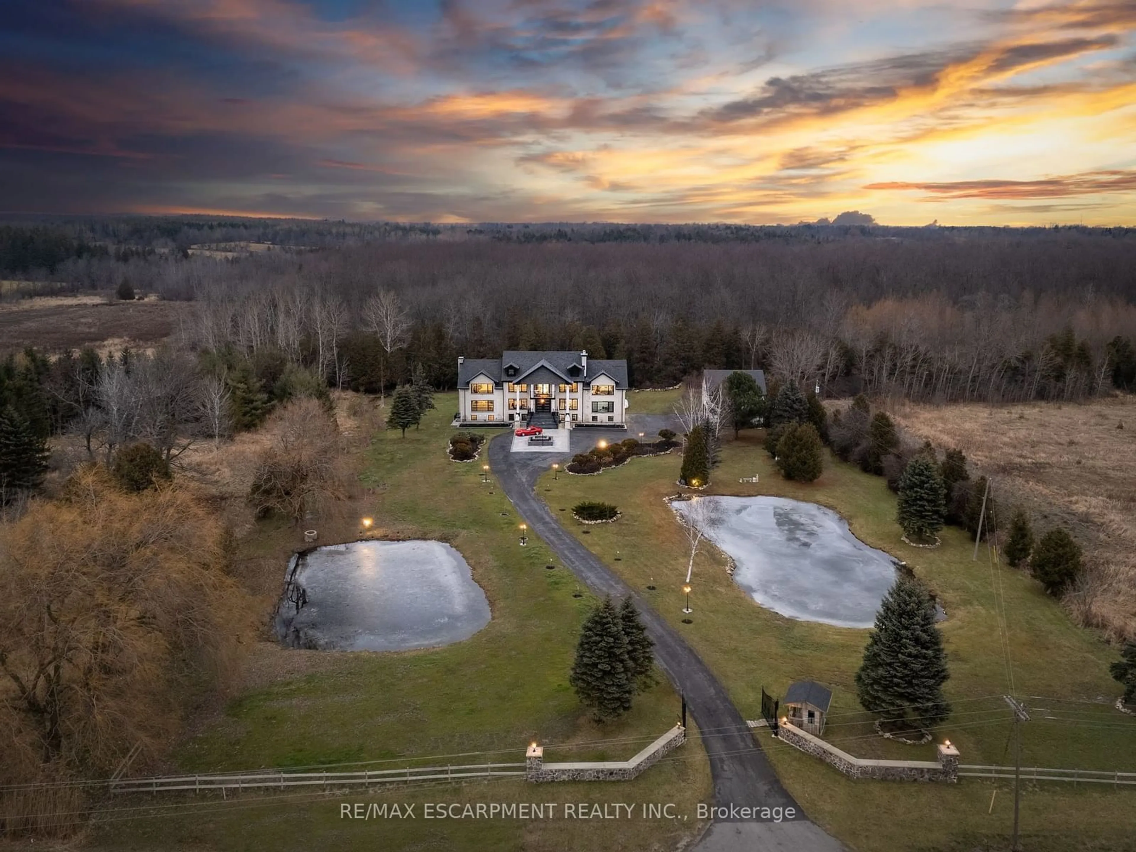 A pic from outside/outdoor area/front of a property/back of a property/a pic from drone, unknown for 12199 Guelph Line, Milton Ontario L0P 1B0