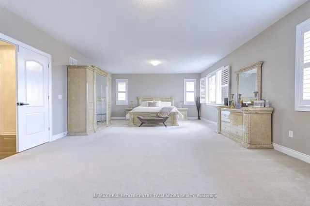 Additional property image - 20 Ladbrook Cres