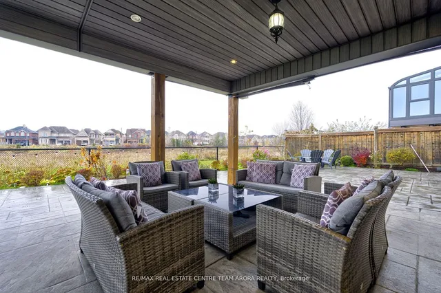 Additional property image - 20 Ladbrook Cres