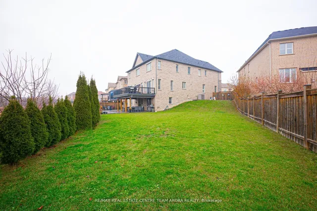 Additional property image - 20 Ladbrook Cres