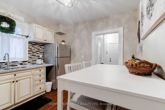 Additional property image - 8 Mill St