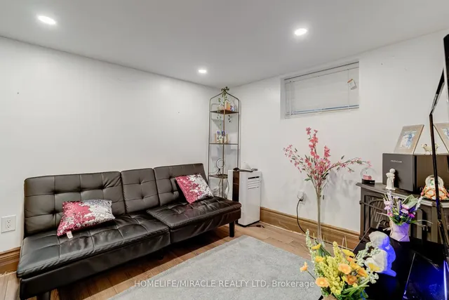 Additional property image - 8 Mill St