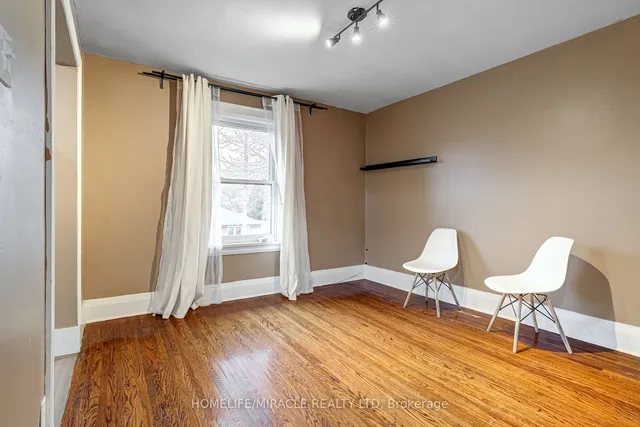 Additional property image - 8 Mill St