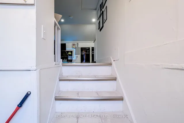 Additional property image - 8 Mill St
