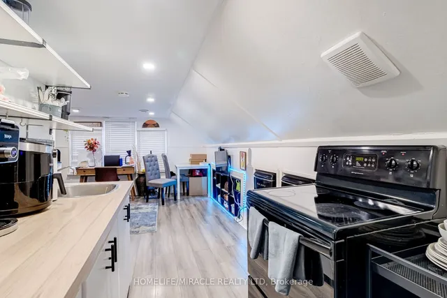Additional property image - 8 Mill St