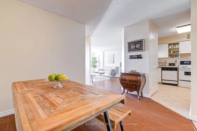 Additional property image - 26 Hanover Rd Unit 904