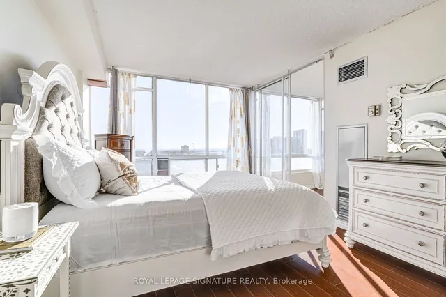 Additional property image - 26 Hanover Rd Unit 904
