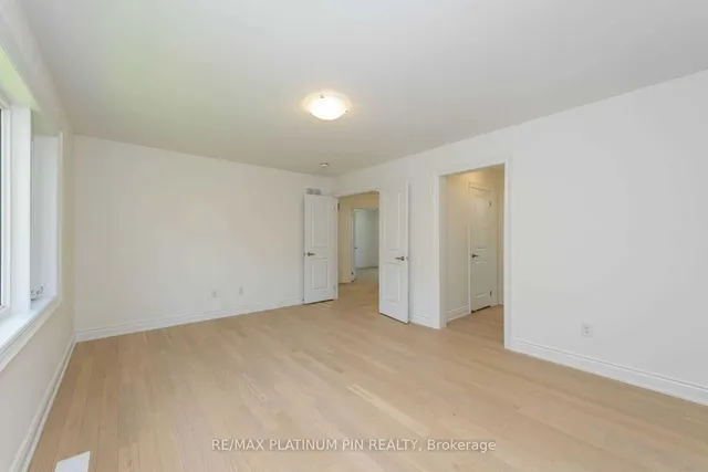Additional property image - 2577 Islington Ave